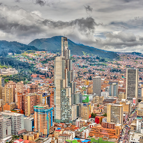 Immense ville de Bogota 